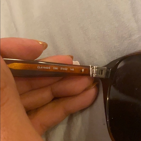 Celine tortoise shell sunnies - Picture 4 of 6